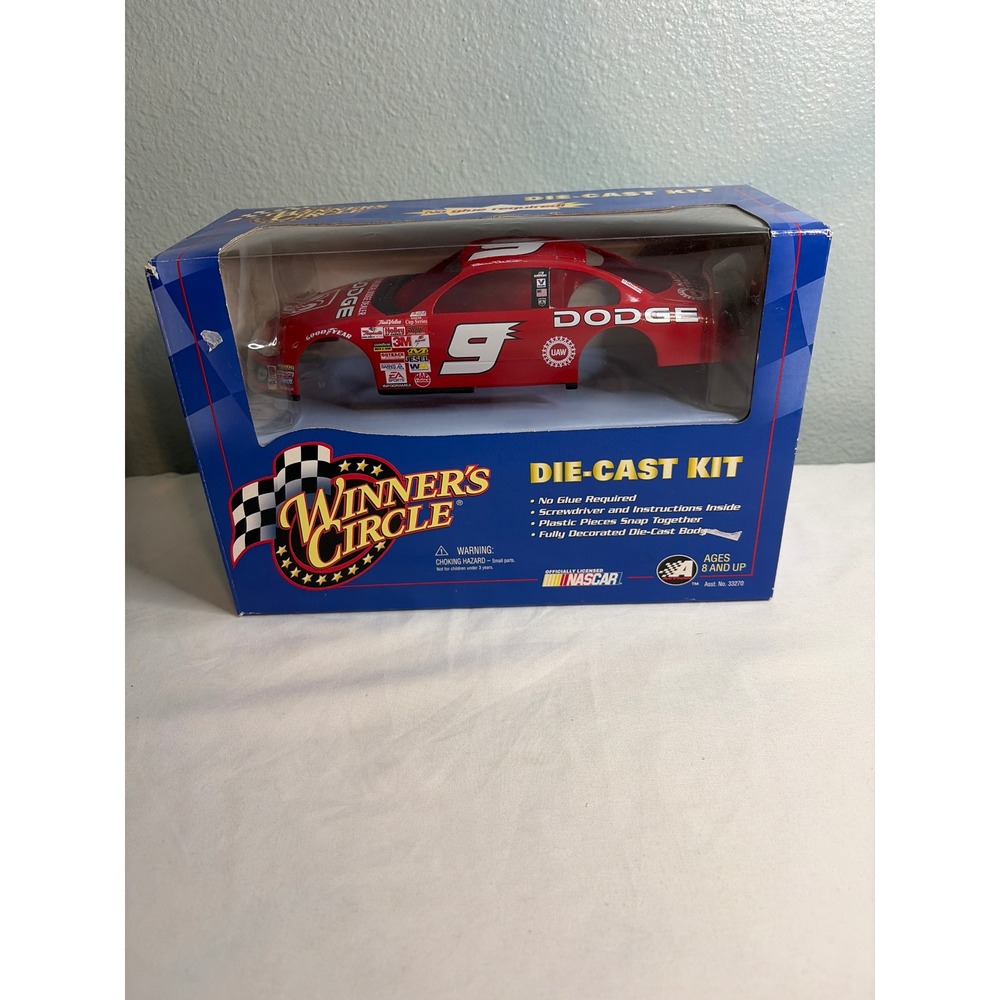 Winners Circle NASCAR Bill Elliott 9 Dodge Die-Cast Kit 1/24 Scale 33270 New